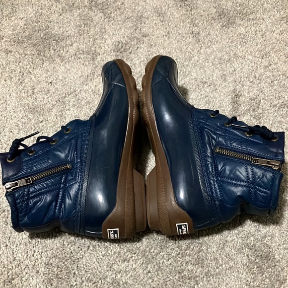 Sperry boots - Picture 4 of 7